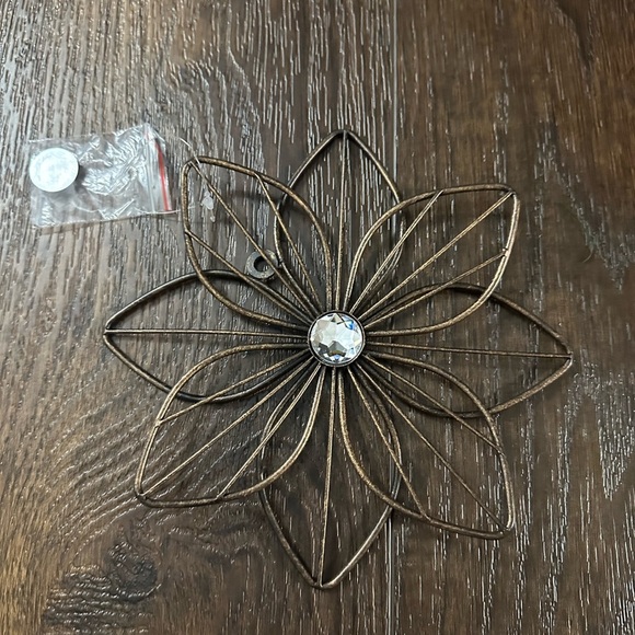 Rustic Family Wall Sign & Metal Flower Accent - Picture 3 of 7